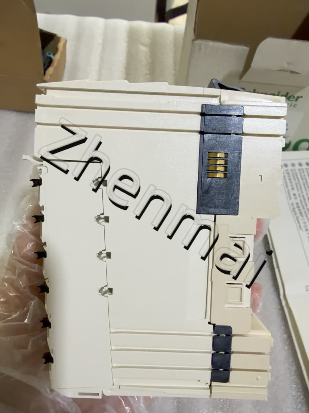 100% fabrycznie nowe, oryginalne i oryginalne Schneider TM5C24D18T Przetwornice częstotliwości, wyłączniki, styczniki, urządzenia zabezpieczające