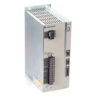 Serwonapęd Allen-Bradley 2098-DSD-075X Ultra3000 Series