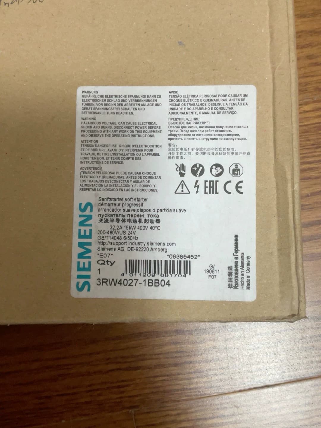 Zupełnie nowy, oryginalny, bezpośrednio z fabryki Siemens 3RW4027-1BB04 Soft Starter SIRIUS SOFT STARTER