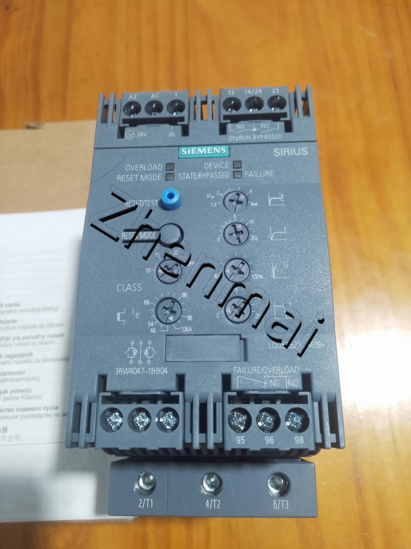 Zupełnie nowy, oryginalny, bezpośrednio z fabryki Siemens 3RW4047-1BB04 Soft Starter SIRIUS SOFT STARTER