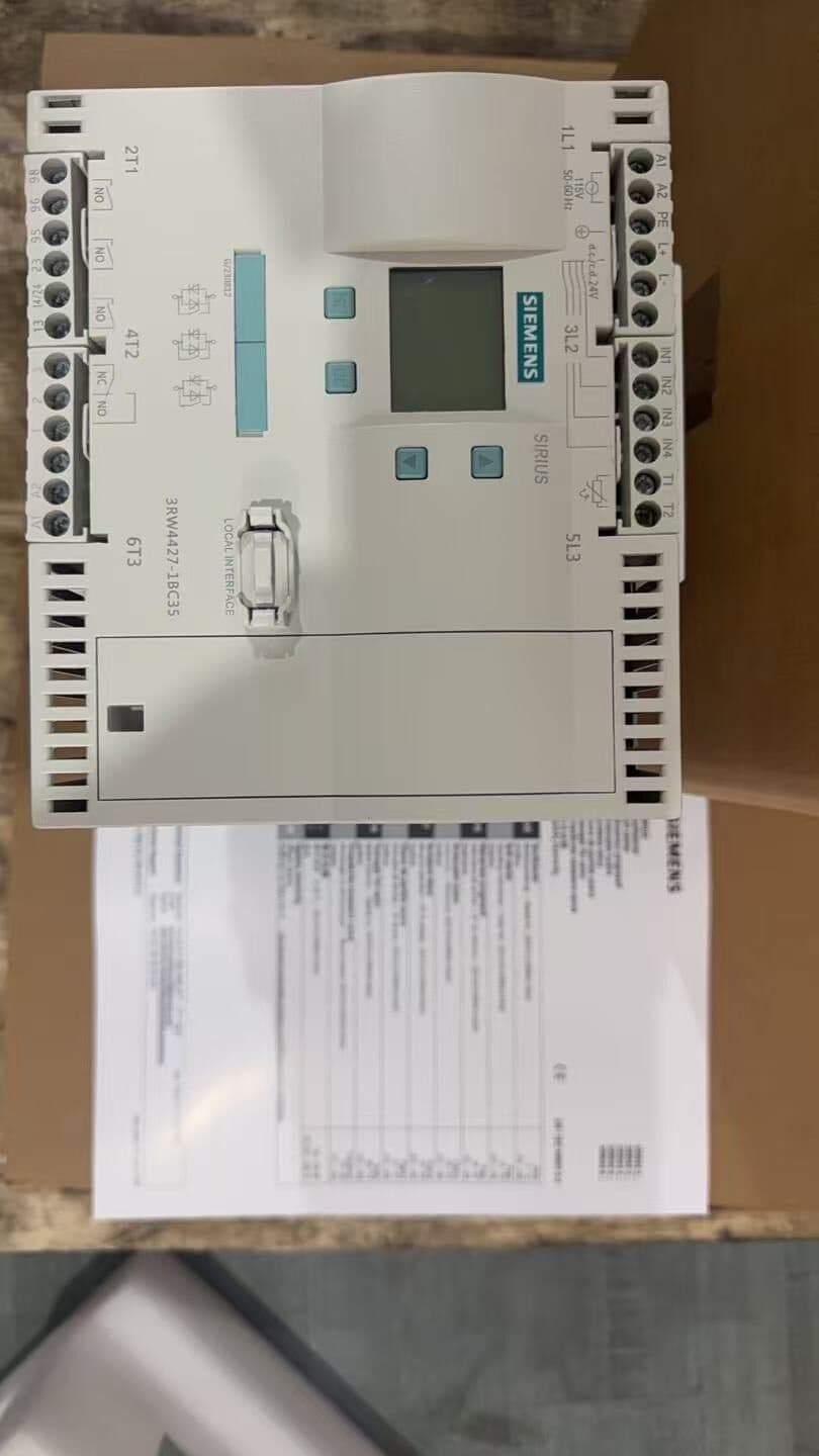 Zupełnie nowy, oryginalny, fabryczny softstarter Siemens 3RW4446-6BC44 SIRIUS SOFT STARTER