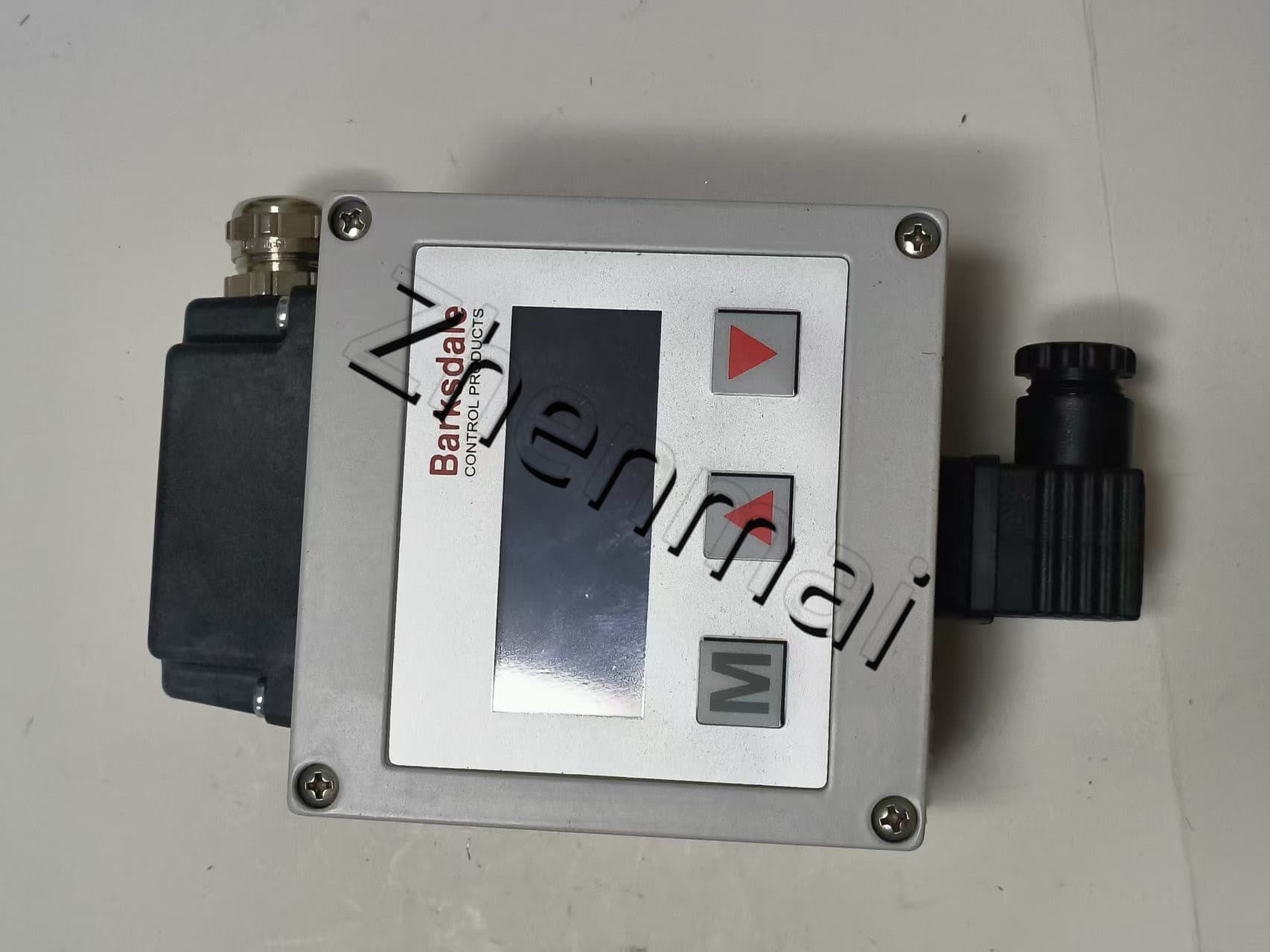 Zupełnie nowy oryginalny Barksdale 0003-024(UAS3V3) + 0631-070(UTA2,100mm,0-100 ℃) czujnik ciśnienia przełącznik poziomu przełącznik przepływu przełącznik ciśnienia szybka wysyłka