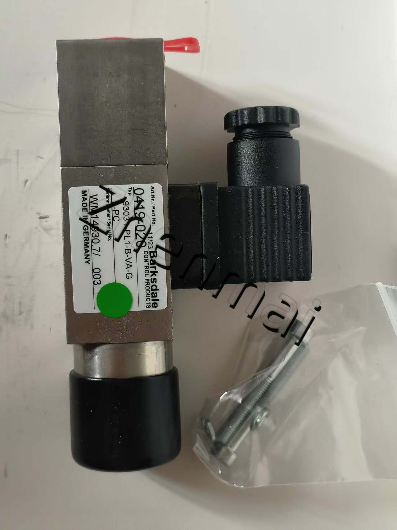 Zupełnie nowy oryginalny Barksdale 0419-020 93031-PL1-B-VA-GL-PC czujnik ciśnienia przełącznik poziomu przełącznik przepływu przełącznik ciśnienia szybka wysyłka