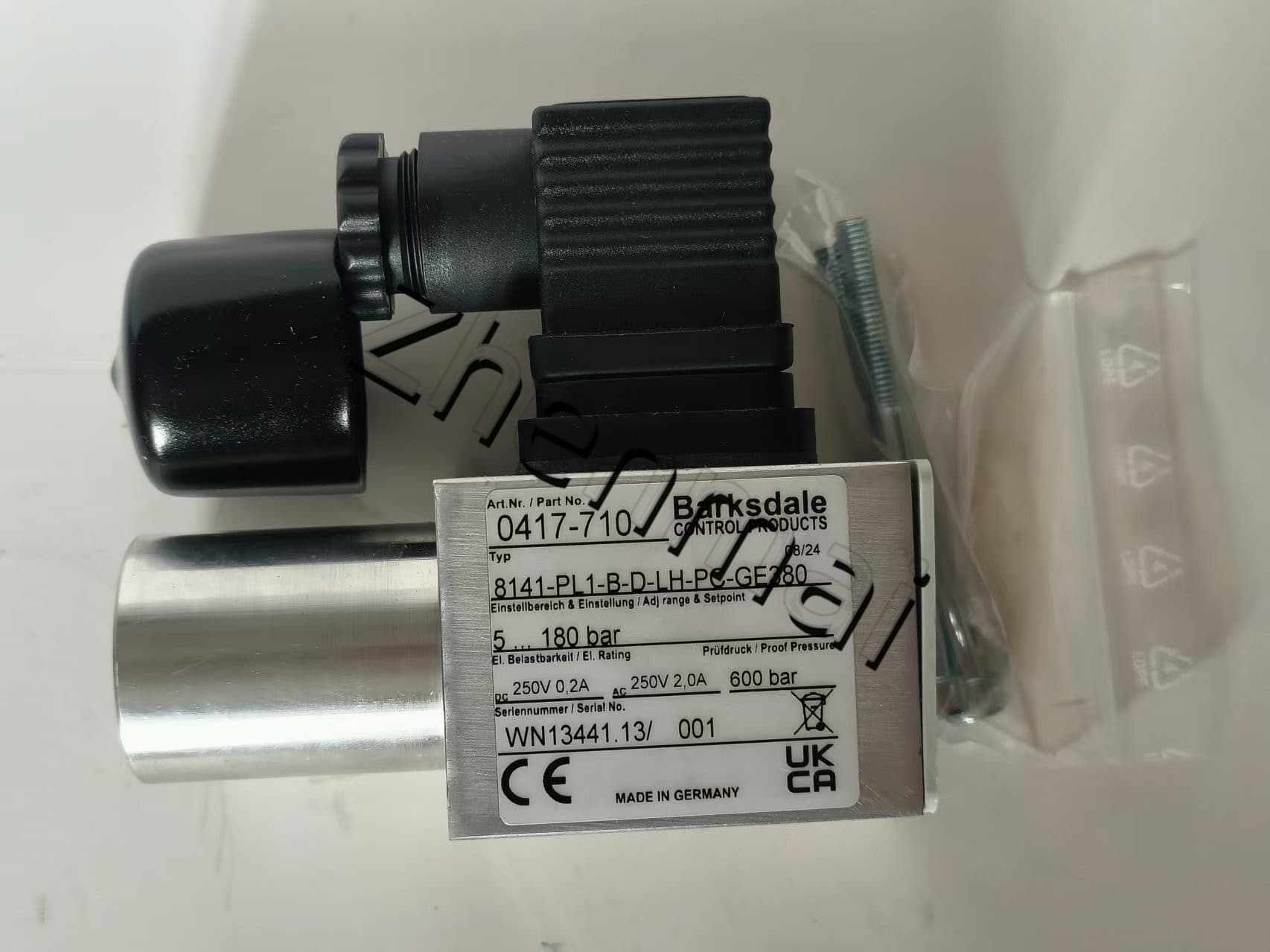 Zupełnie nowy oryginalny Barksdale 8141-PL1-B-D-LH-PC-GE380 0417-710 czujnik ciśnienia przełącznik poziomu przełącznik przepływu przełącznik ciśnienia szybka wysyłka