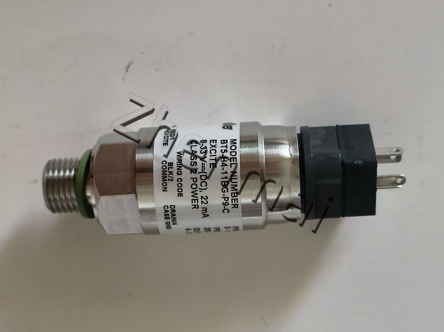 Zupełnie nowy oryginalny Barksdale BT5-H4-11BG-P9-C czujnik ciśnienia przełącznik poziomu przełącznik przepływu przełącznik ciśnienia szybka wysyłka