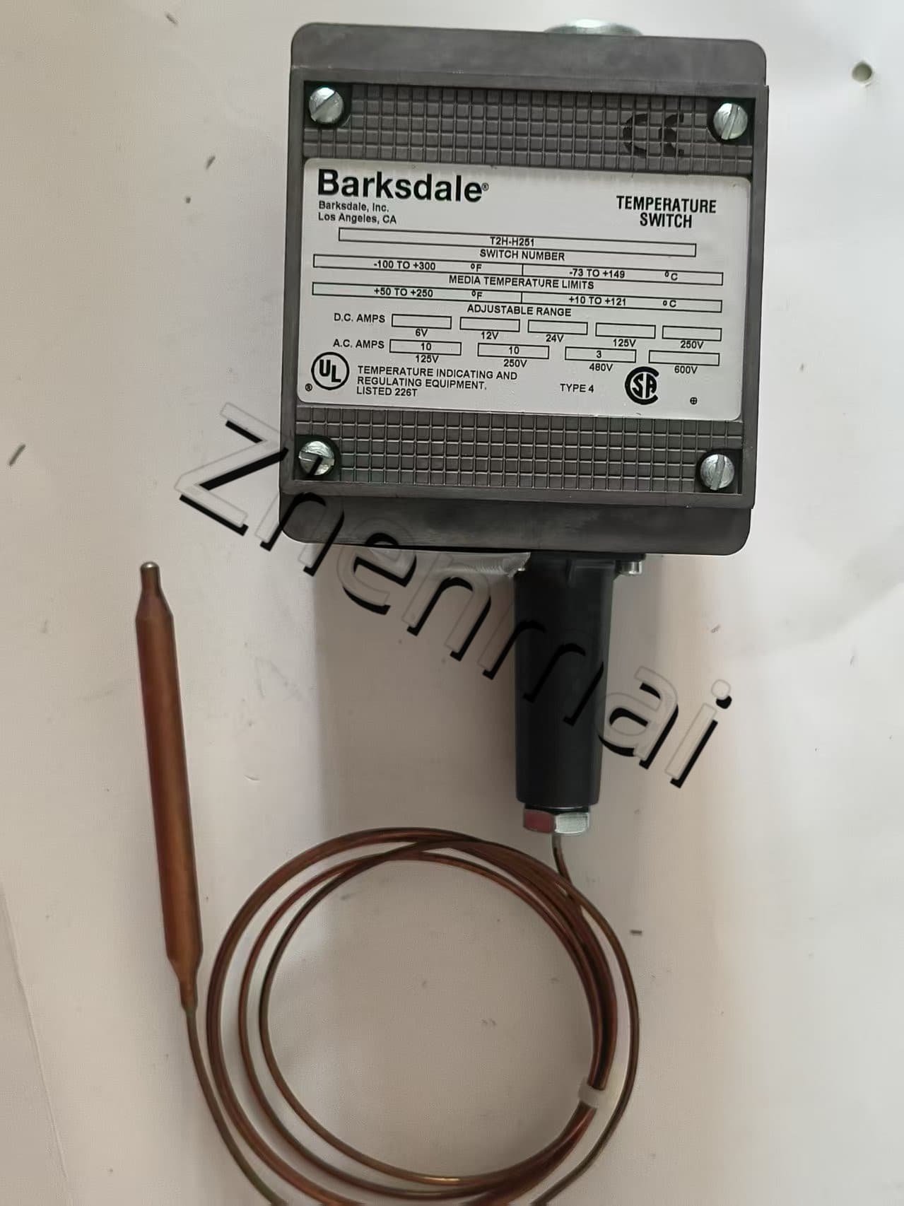 Zupełnie nowy oryginalny Barksdale T2H-H251 czujnik ciśnienia przełącznik poziomu przełącznik przepływu przełącznik ciśnienia szybka wysyłka