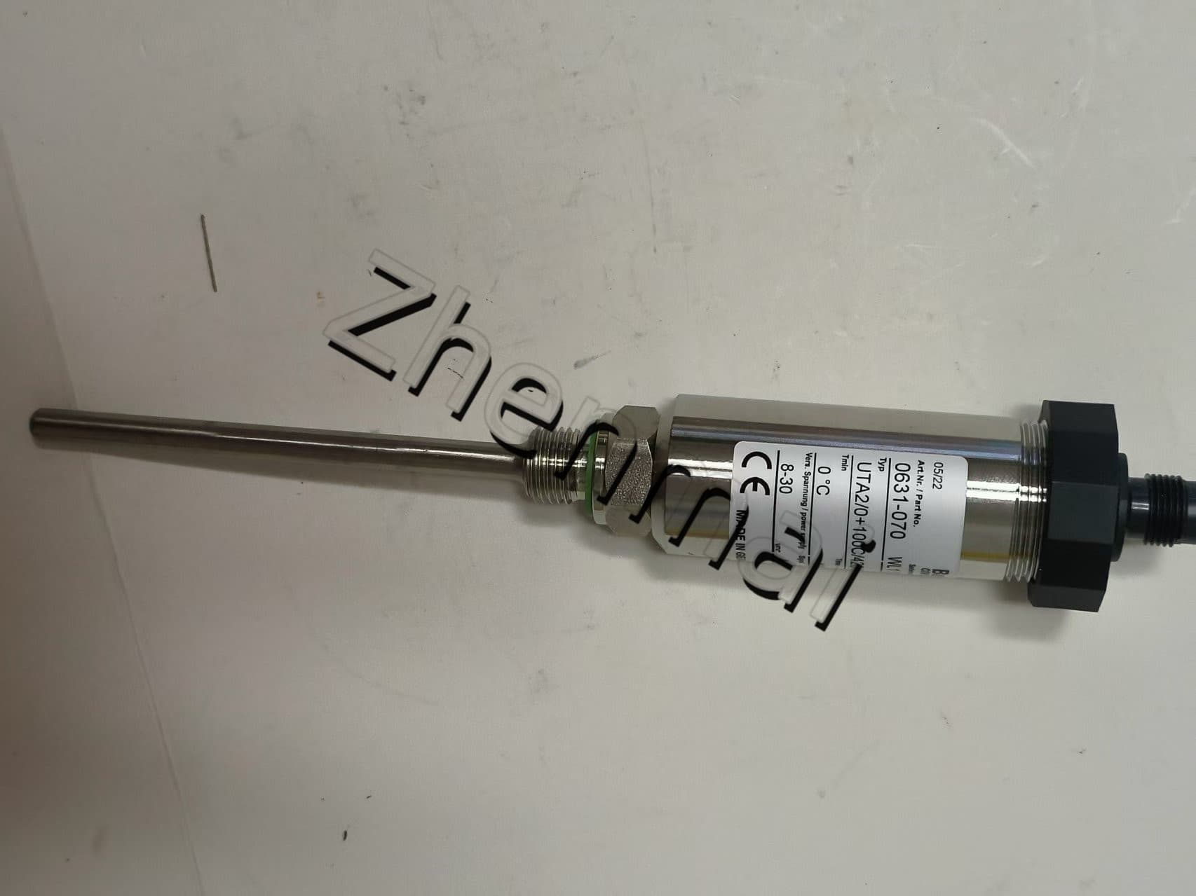 Zupełnie nowy oryginalny Barksdale UTA2/0 + 100C/420/G1/4E M12/100F 0631-070 czujnik ciśnienia przełącznik poziomu przełącznik przepływu przełącznik ciśnienia szybka wysyłka