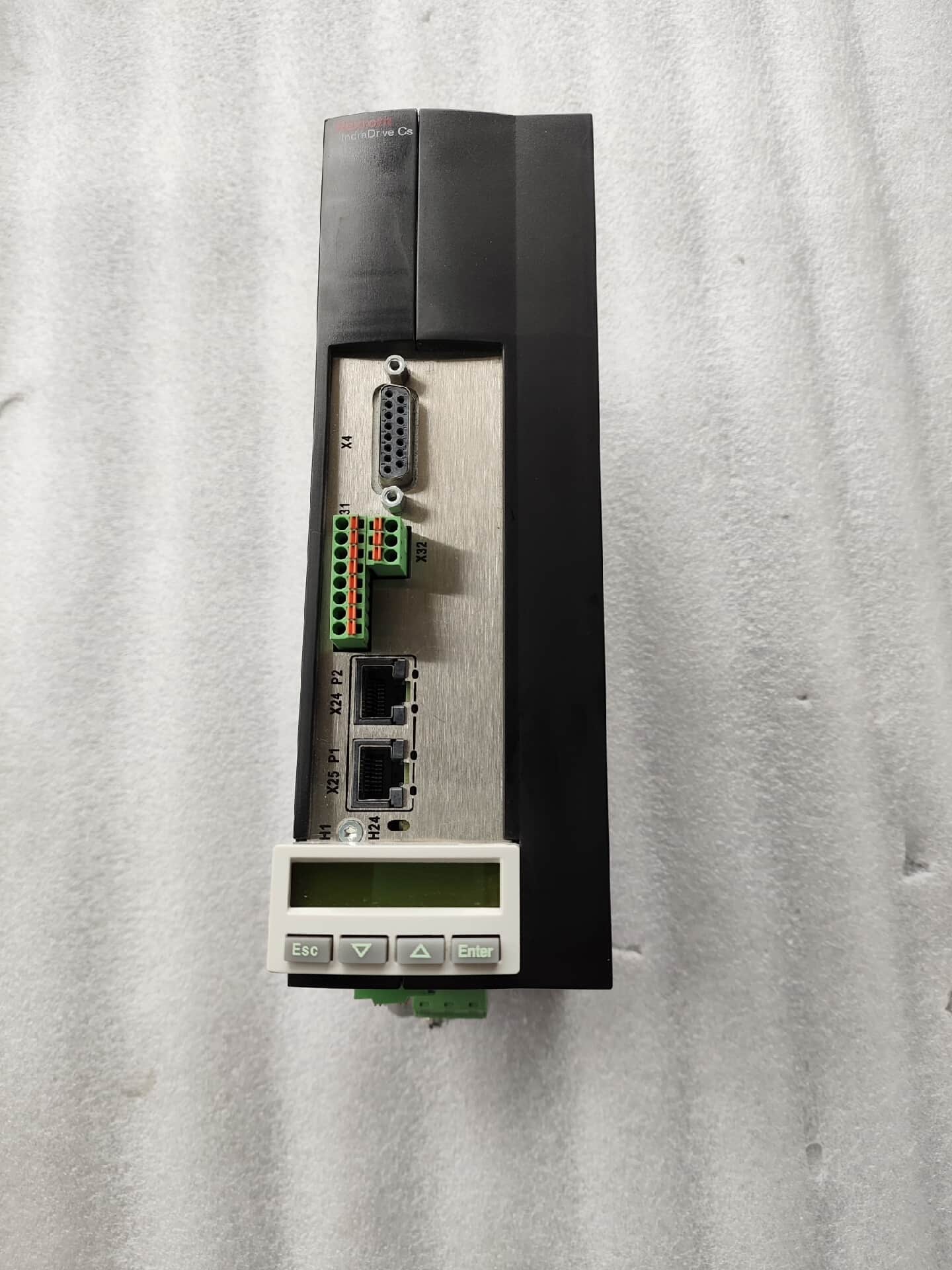 Zupełnie nowy oryginalny serwonapęd Bosch Rexroth ACS01.1E-W0036-A-03-B-ET-EC-NN-NN-NW serwosilnik szybka wysyłka