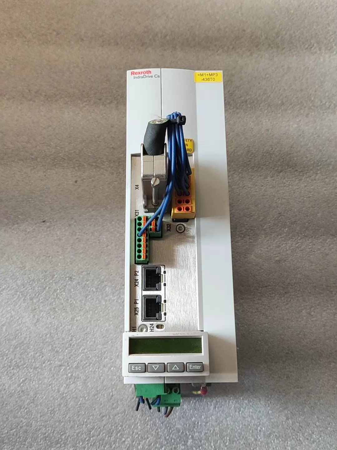 Zupełnie nowy oryginalny serwonapęd Bosch Rexroth HCS01.1E-W0006-A-02-B-ET-EC-NN-L4-NN-FW serwosilnik szybka wysyłka