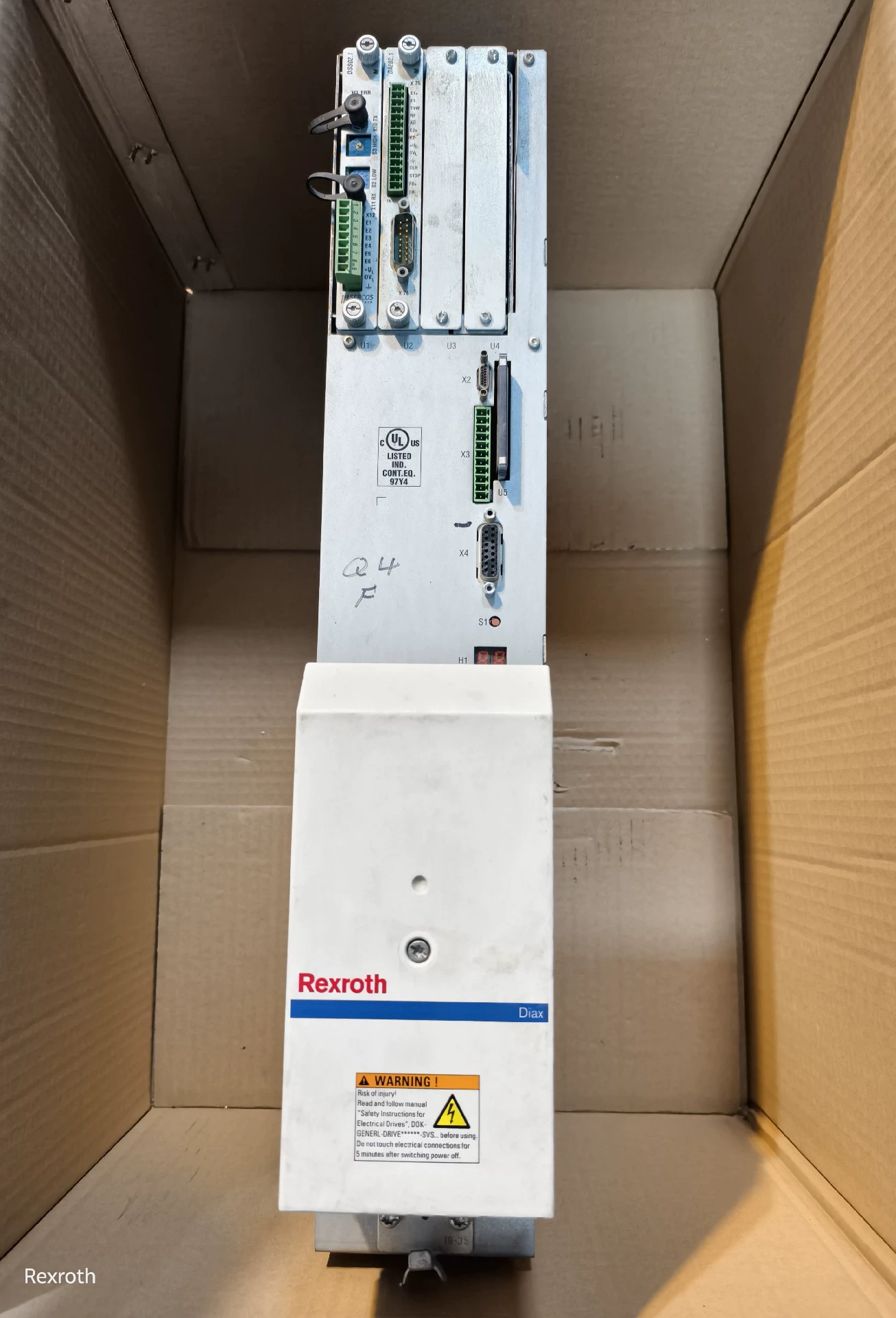 Zupełnie nowy oryginalny serwonapęd Bosch Rexroth HDS03.2-W075N-HS12-01-FW serwosilnik szybka wysyłka