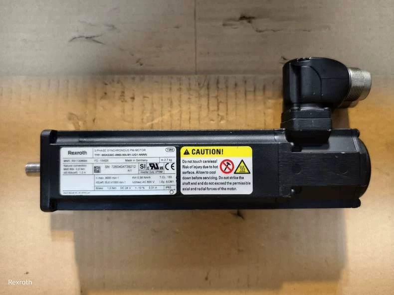 Zupełnie nowy oryginalny serwonapęd Bosch Rexroth MSK030C-0900-NN-M1-UG1-NNNN serwosilnik szybka wysyłka