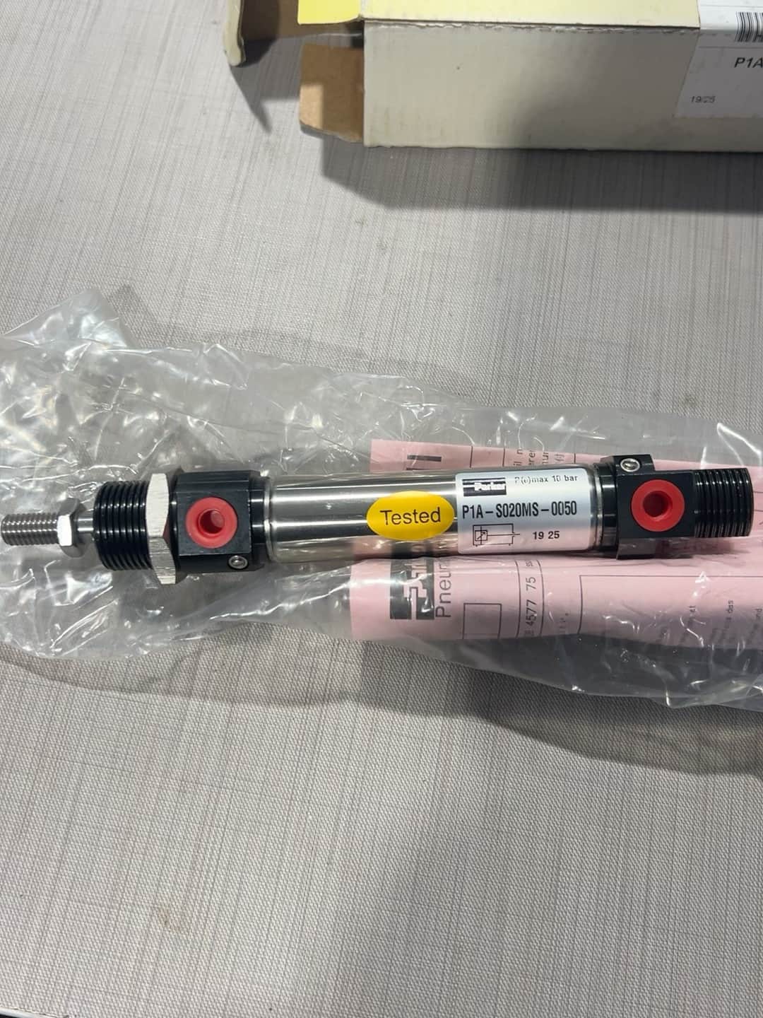 Zupełnie nowy oryginalny Parker P1A-S020MS-0050 serwonapędy napędy o zmiennej częstotliwości sterowniki serwomotorów szybka wysyłka