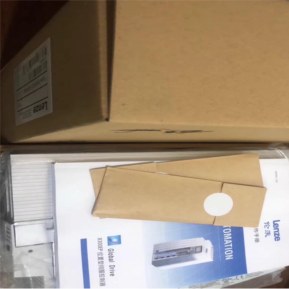 Oryginalny nowy przemysłowy moduł we/wy Lenze E94ASSE0044 FedEx DHL Szybka wysyłka