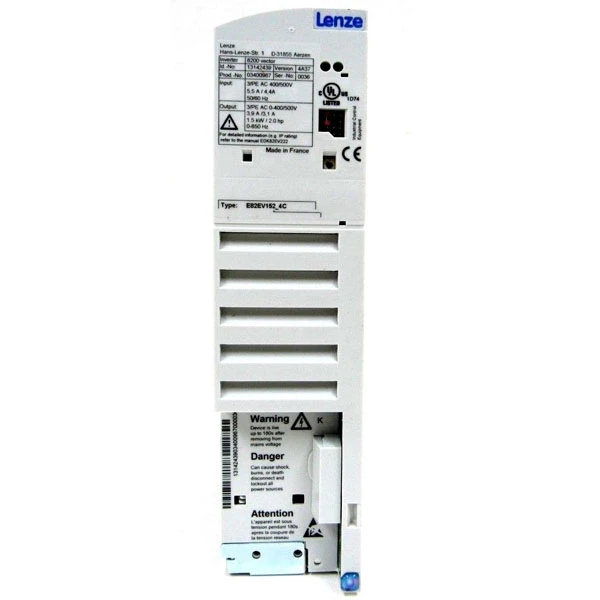 Nowy oryginalny falownik Lenze E82EV152-4C 1,5kW 380-480V DHL FedEx Szybka wysyłka